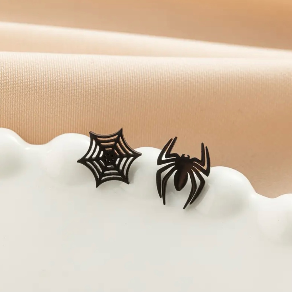 Brand New Trendy Stainless Steel Spider  Spider Web Stud Earrings
